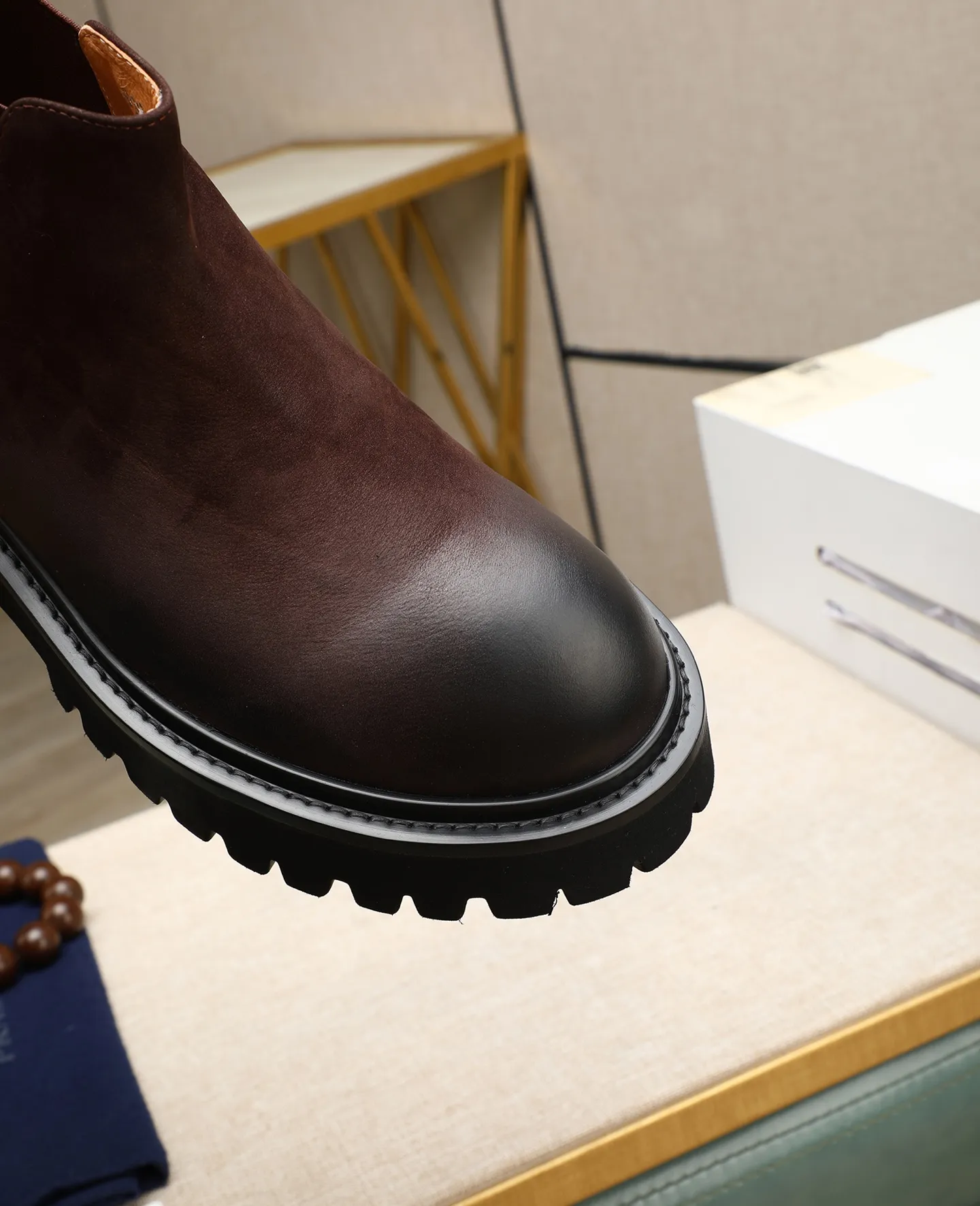 Men's men's shoes 💰580 high-end version. PRADA (Prada) men's casual style, compare the quality at the counter 🧚🏿♂️Imported cowhide fabric 🐎Water-dyed comfortable and soft cowhide lining for feet 🐂Genuine leather outsole with label 🎉 Size 38-44. Can be customized for 45💥🏆